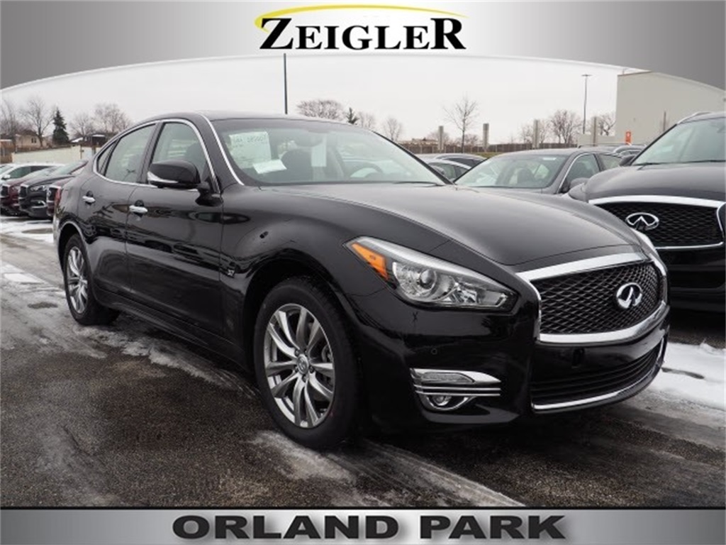 New 2019 INFINITI Q70 3.7 LUXE AWD SEDAN for Sale #16546 | INFINITI of